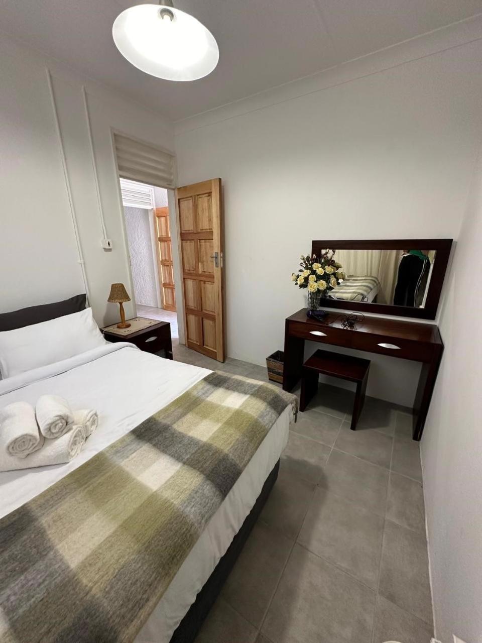 Bagley Terrace 136 Cottage 约翰内斯堡 外观 照片