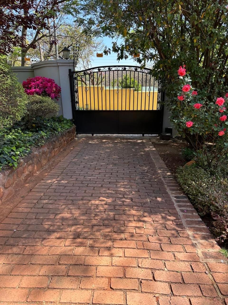 Bagley Terrace 136 Cottage 约翰内斯堡 外观 照片